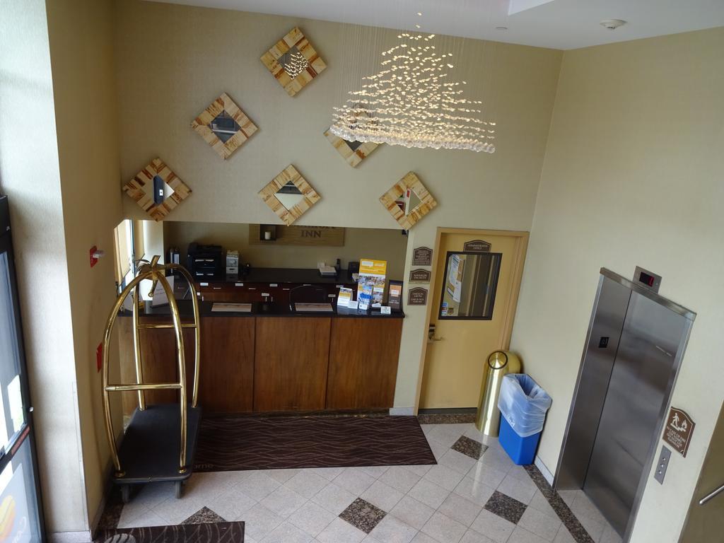 Bellerose Inn Екстериор снимка