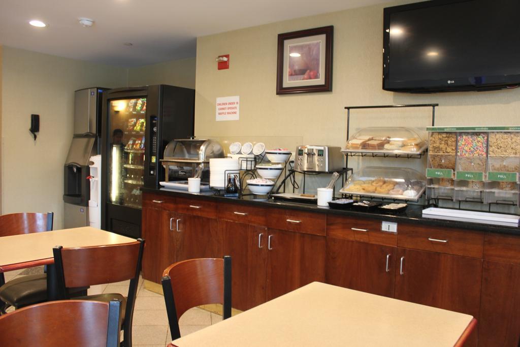 Bellerose Inn Екстериор снимка