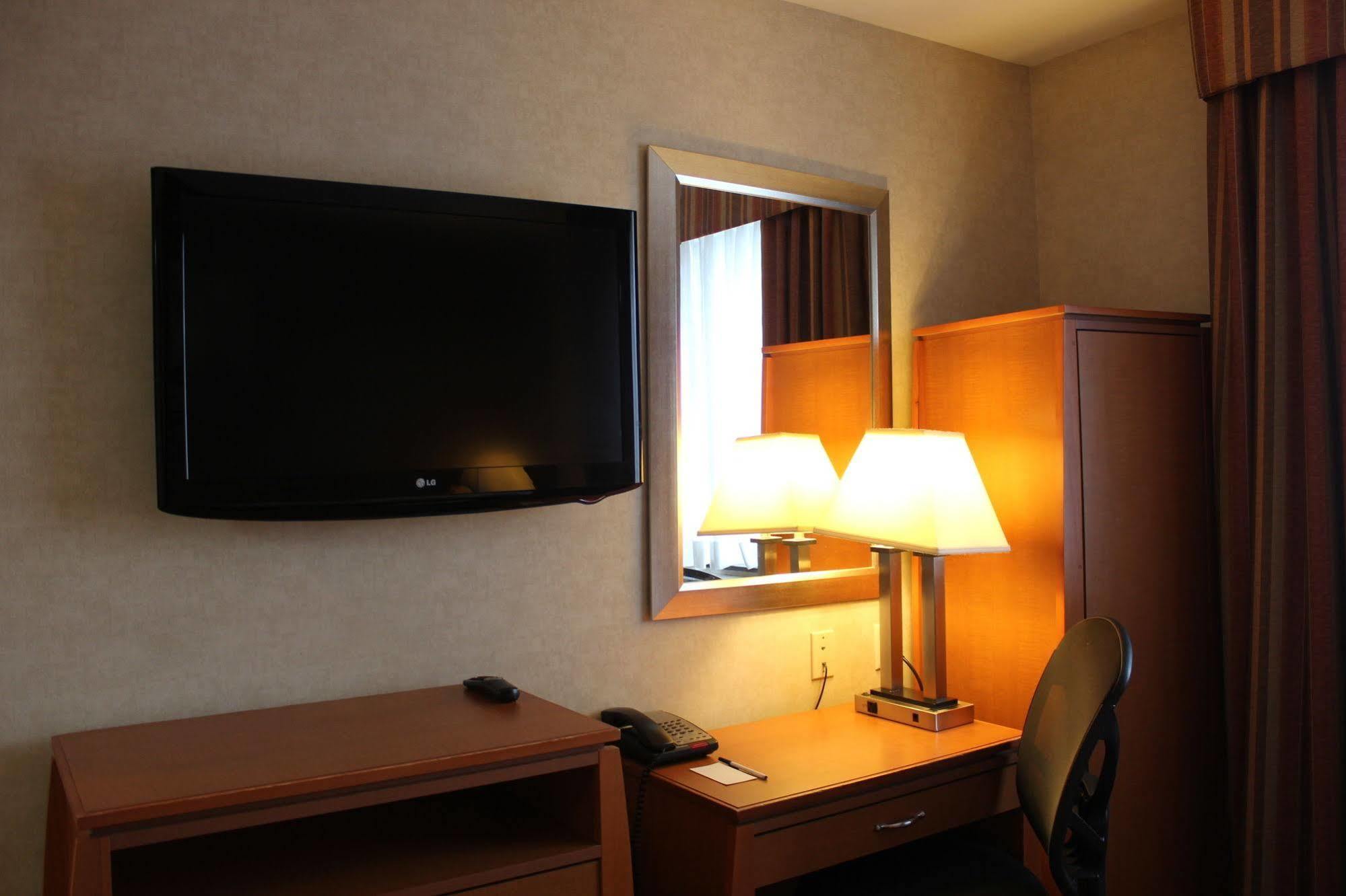 Bellerose Inn Екстериор снимка